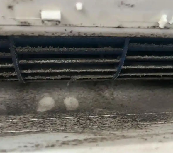 井陉矿空调吹的风有股烧焦味是怎么回事